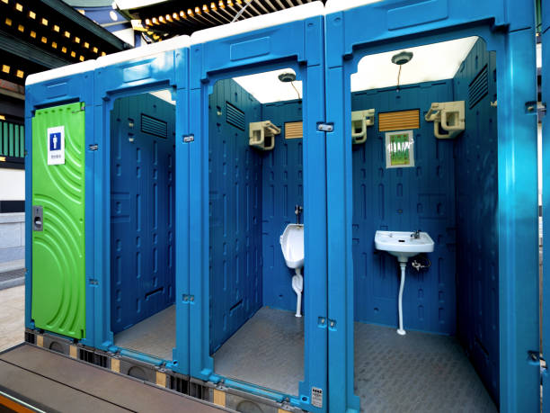 Best Sanitation services for porta potties  in Willow Springs, MO